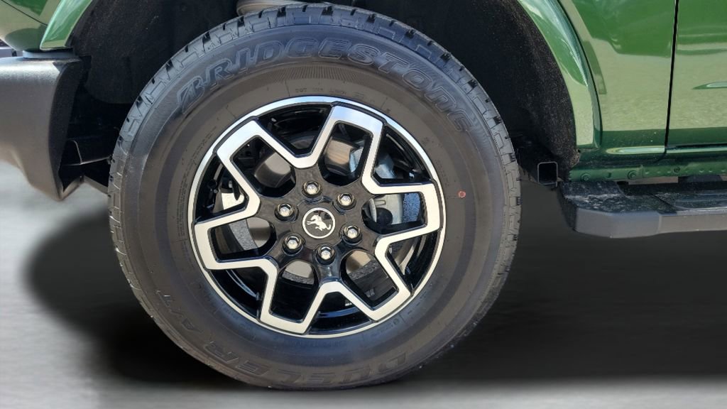Used 2024 Ford Bronco Outer Banks image 19