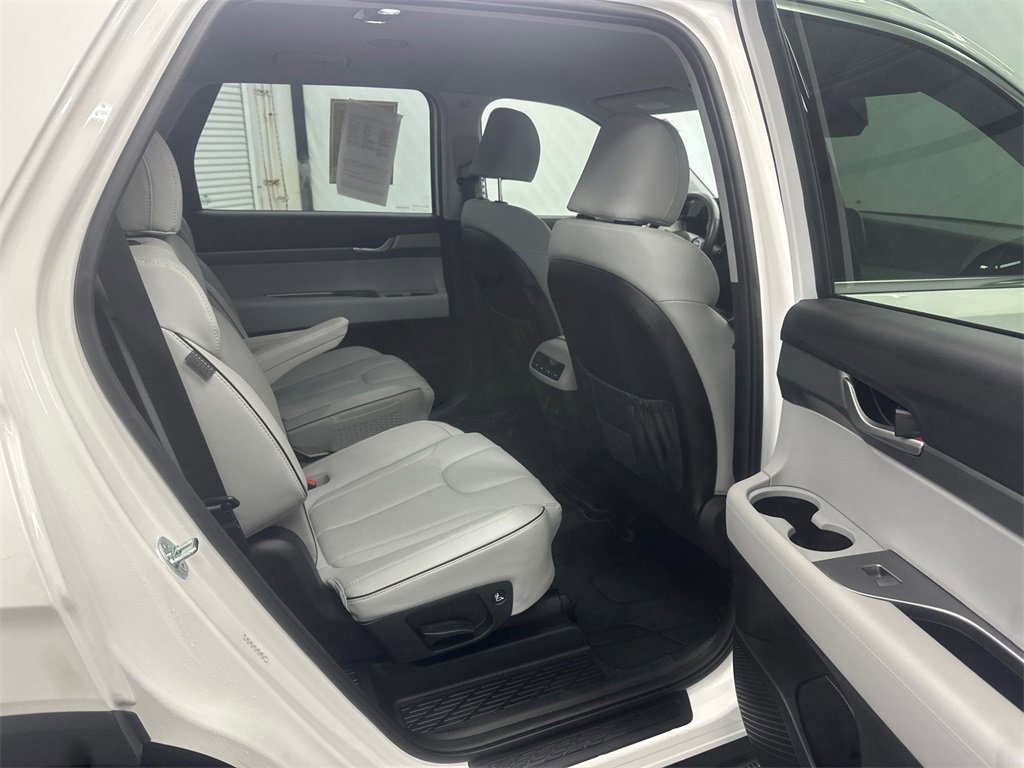 Used 2024 Hyundai Palisade SEL image 15