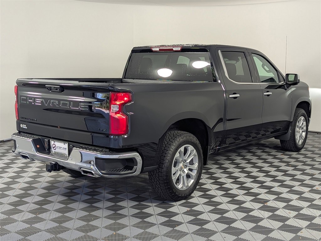 Used 2026 Chevrolet Silverado 1500 LTZ image 4