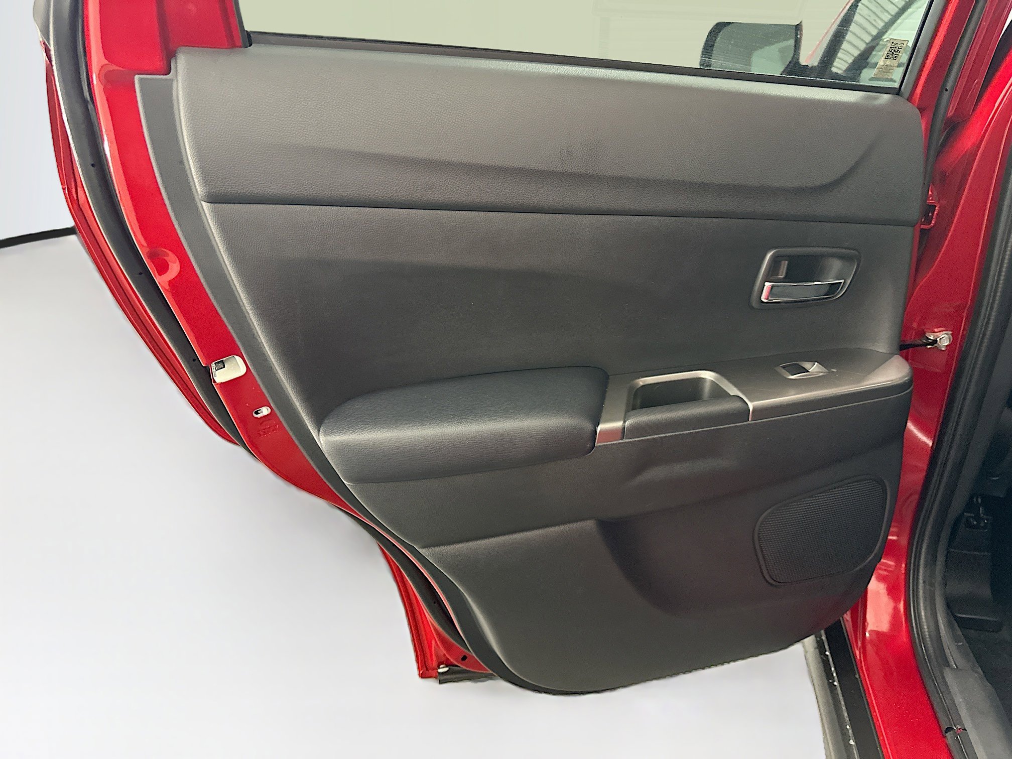 Used 2024 Mitsubishi Outlander Sport AWD image 26