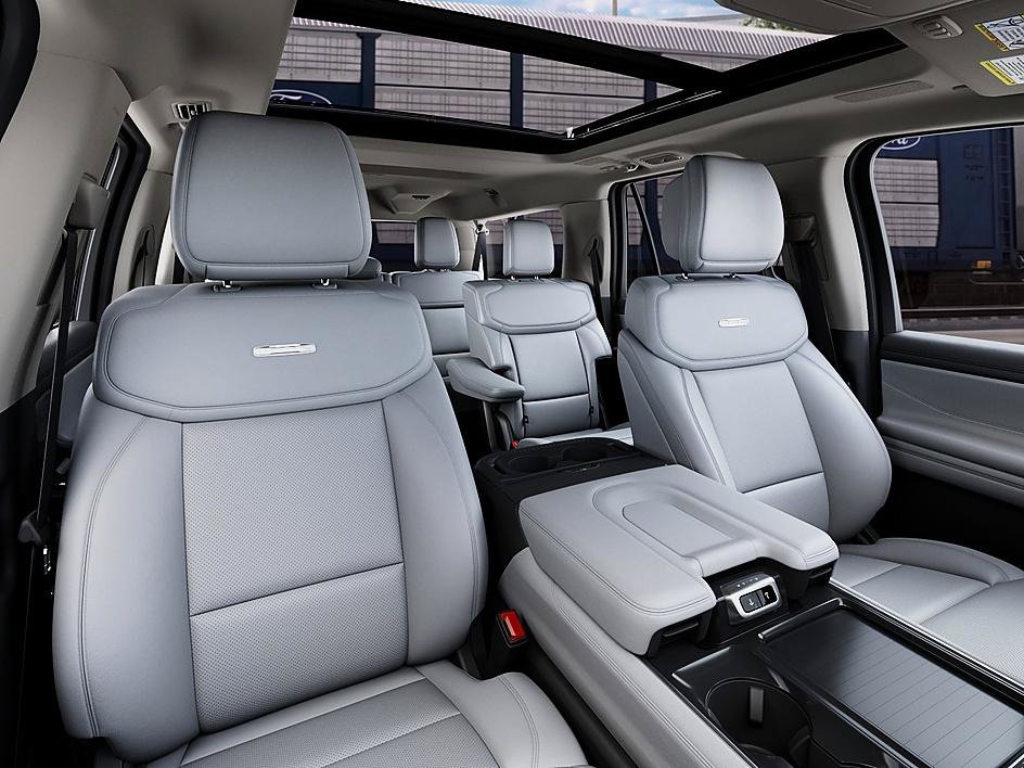 New 2027 Ford Expedition Max Platinum AWD/4WD image 10