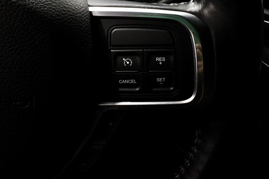 Used 2022 RAM 3500 Laramie AWD/4WD image 29