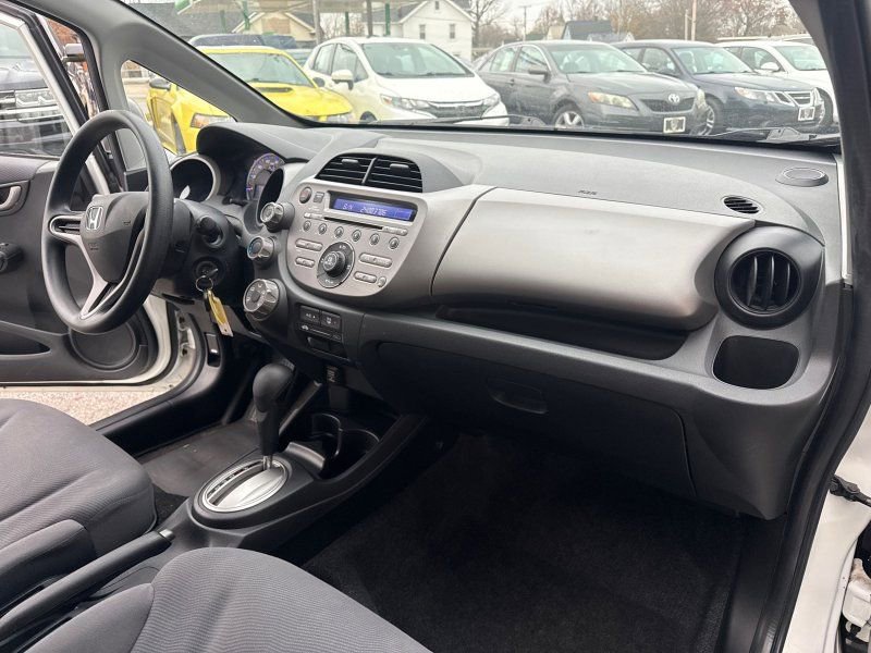 Used 2009 Honda Fit image 16