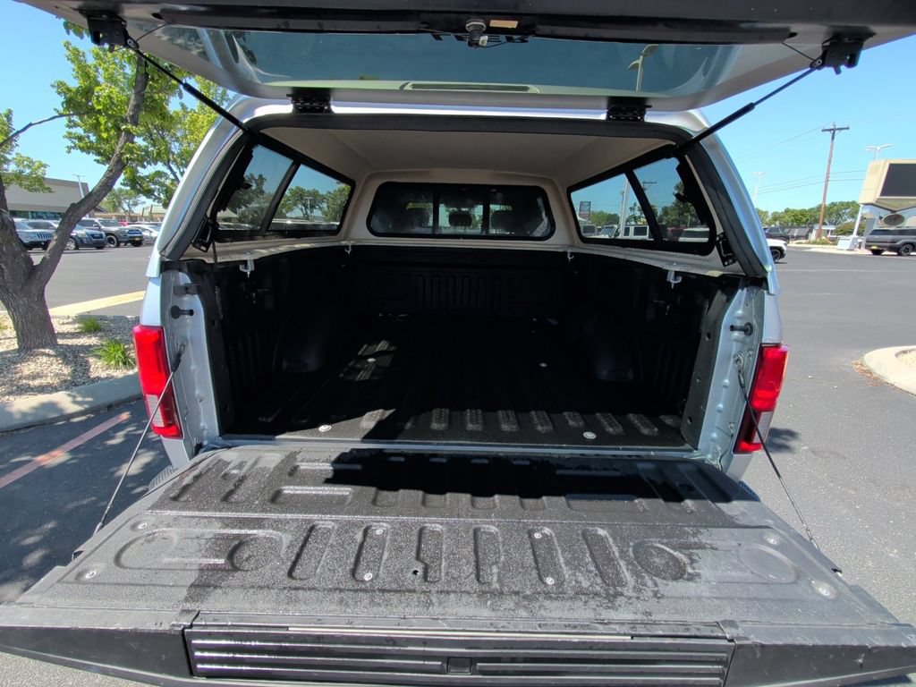Used 2019 Ford F150 XLT w/ Equipment Group 302A Luxury AWD/4WD image 16