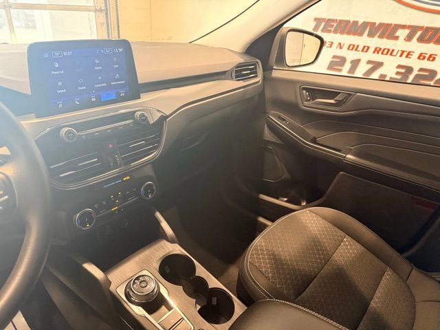Used 2025 Ford Escape Active AWD/4WD image 25