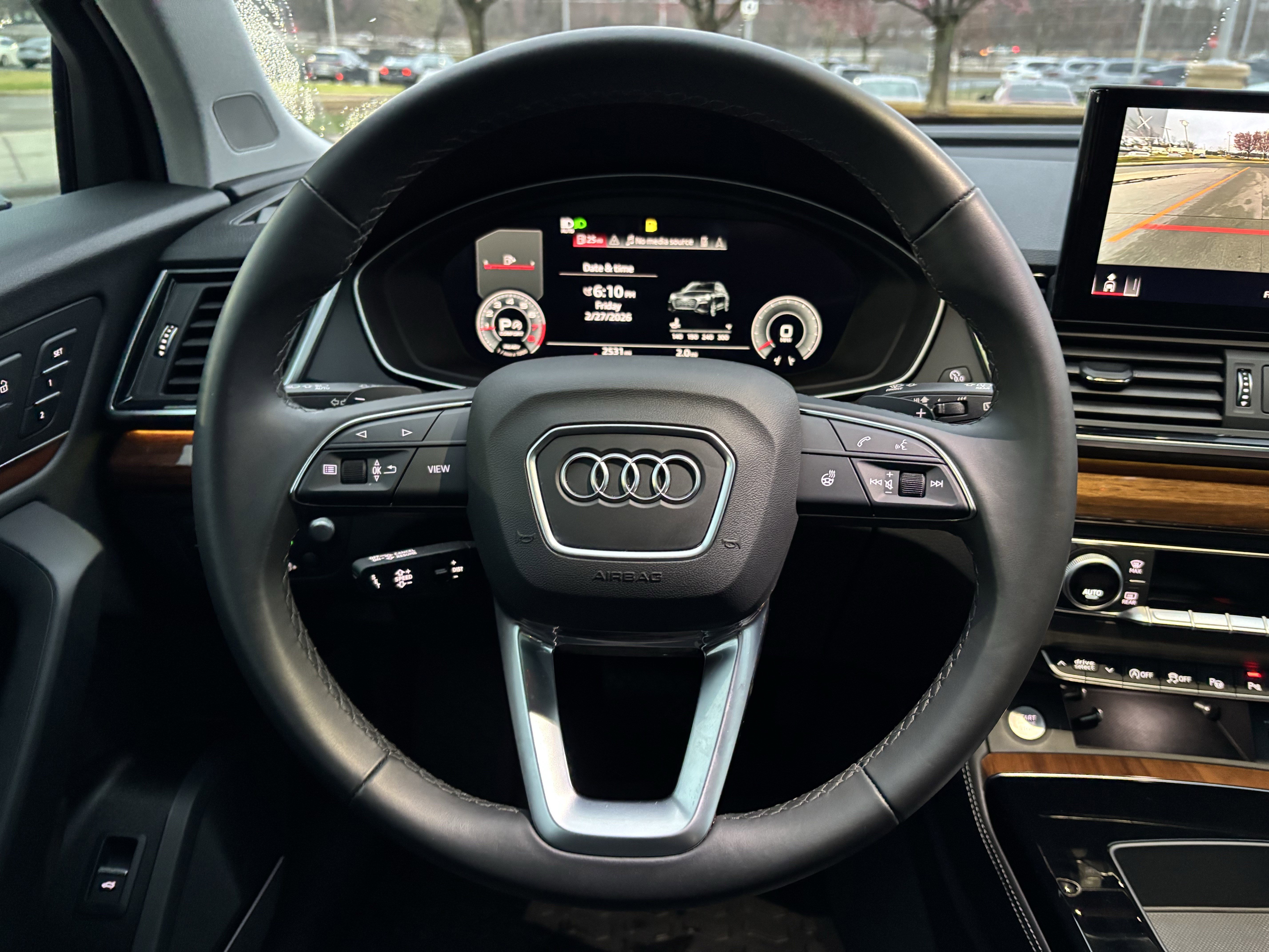 Used 2023 Audi Q5 2.0T Prestige w/ Prestige Package image 18