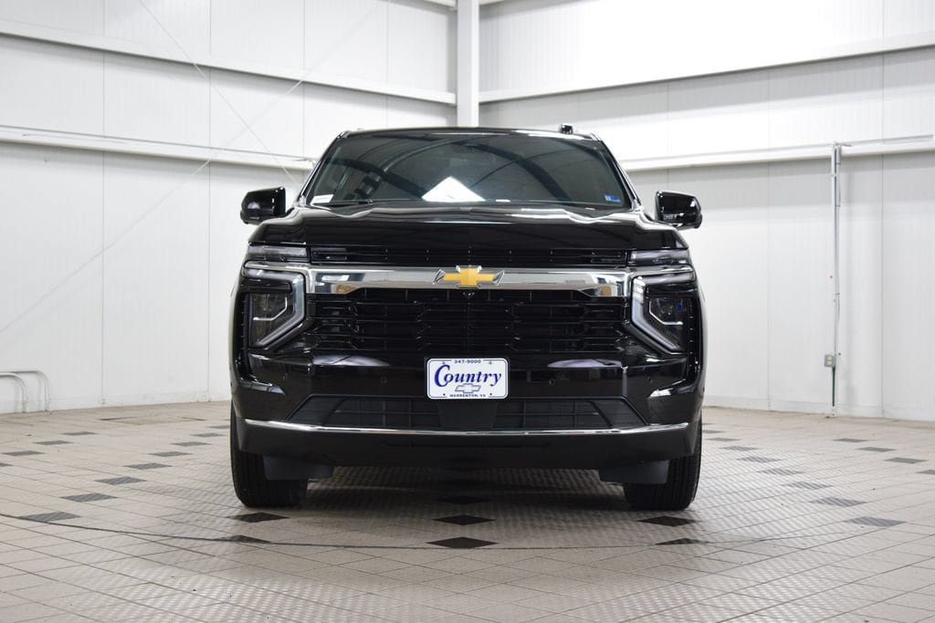 New 2026 Chevrolet Suburban LS w/ Max Trailering Package AWD/4WD image 2