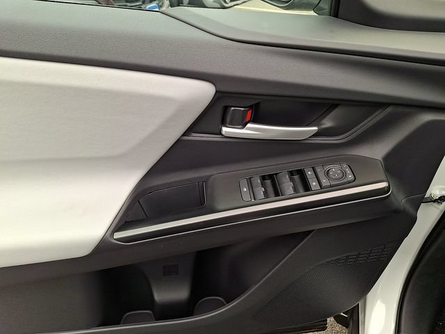 New 2026 Subaru Solterra AWD/4WD image 10