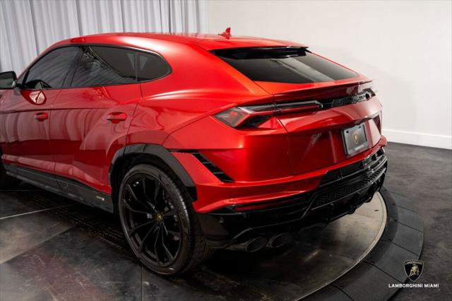 Used 2023 Lamborghini Urus S image 15