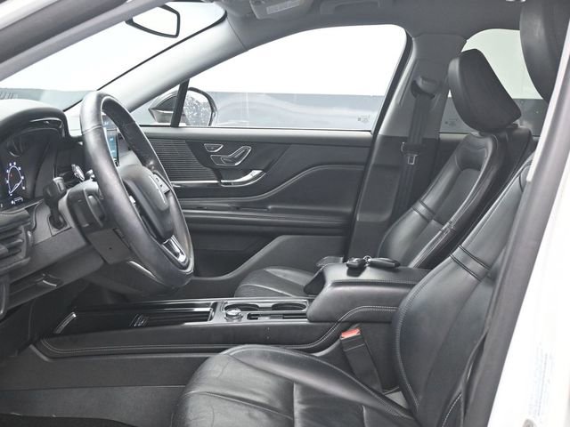 Used 2022 Lincoln Corsair AWD w/ Premium Package image 6