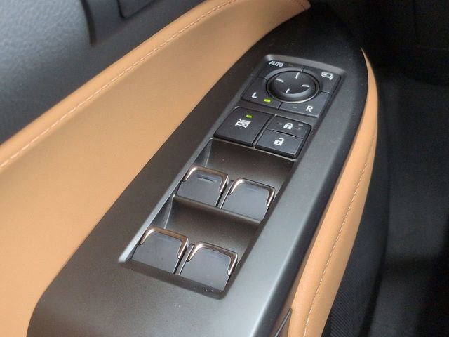Used 2025 Lexus NX 250 FWD w/ Accessory Package (Z1) image 24