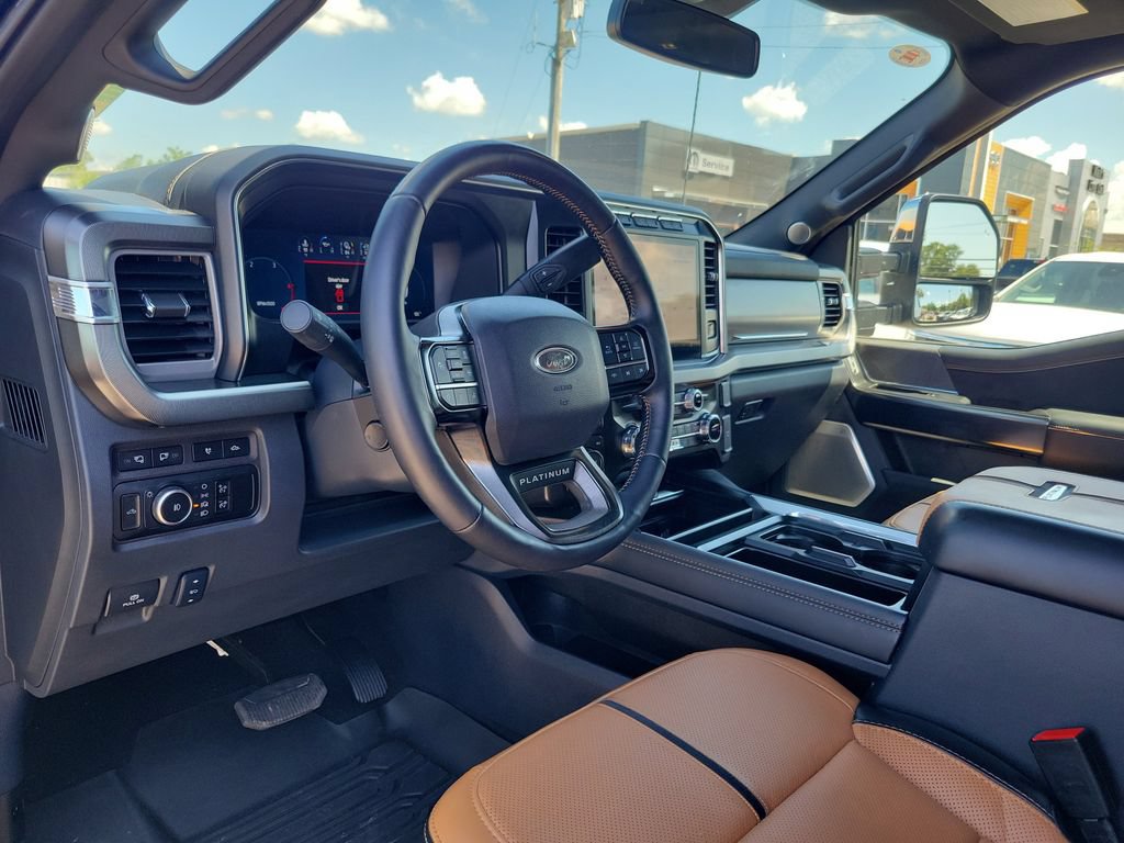 Used 2024 Ford F350 Platinum AWD/4WD image 18