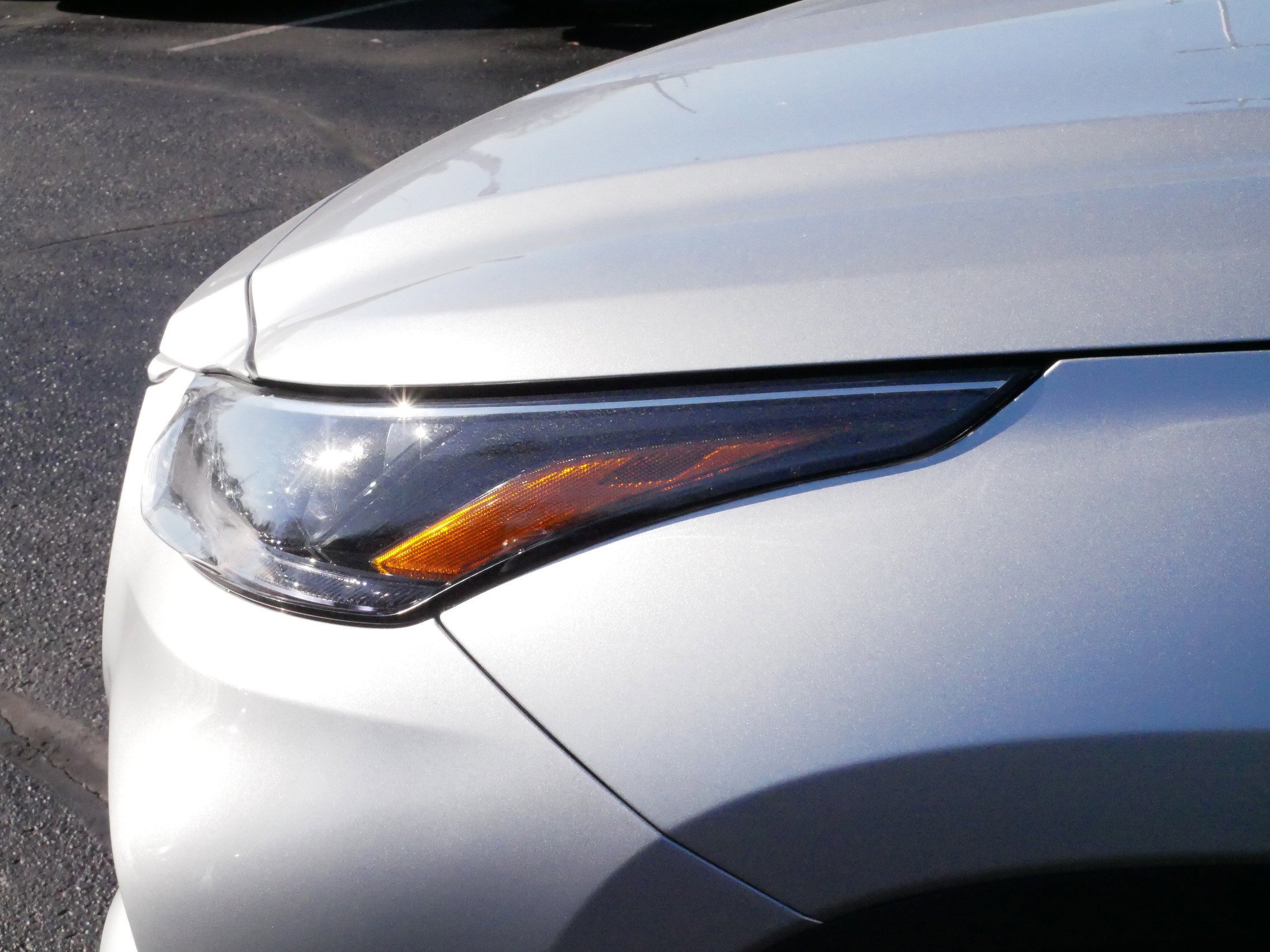 Certified 2025 Toyota Highlander XLE image 16