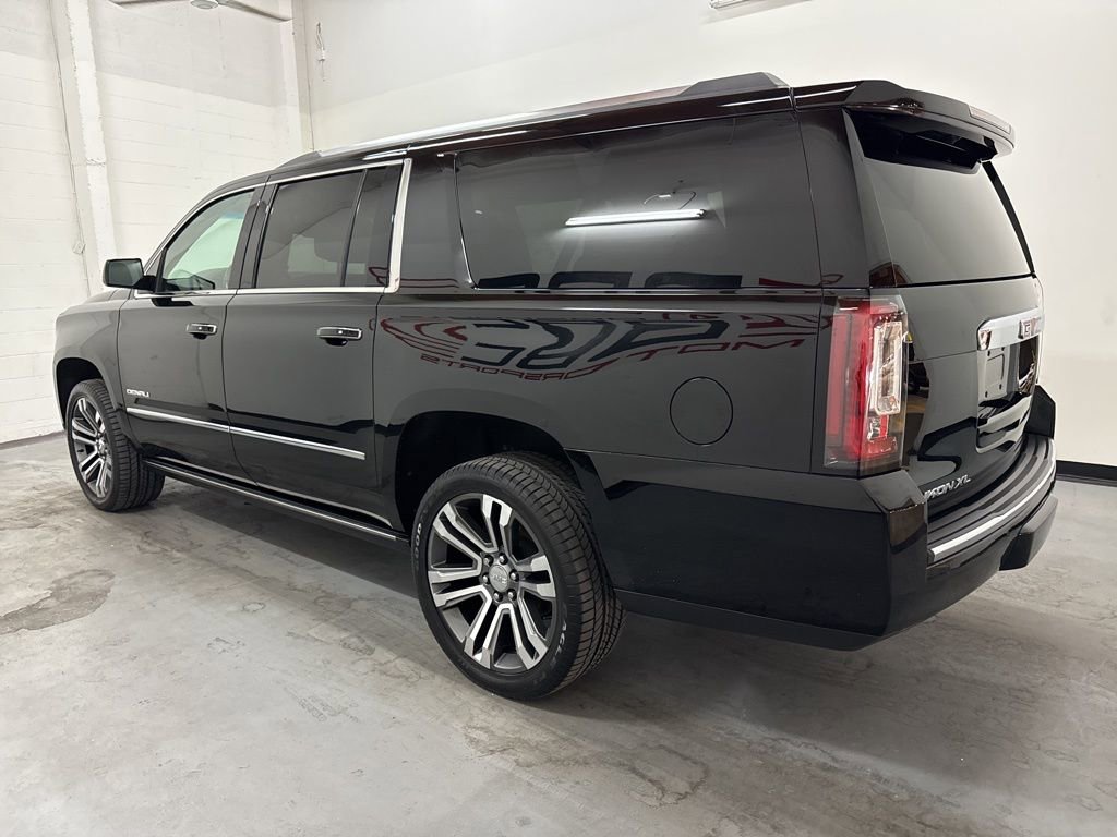 Used 2019 GMC Yukon XL Denali w/ Denali Ultimate Package RWD image 5
