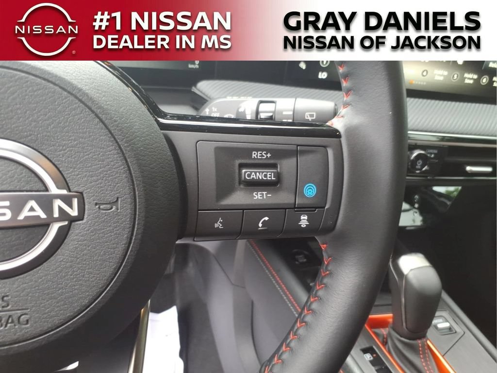 Certified 2025 Nissan Kicks SR AWD/4WD image 23