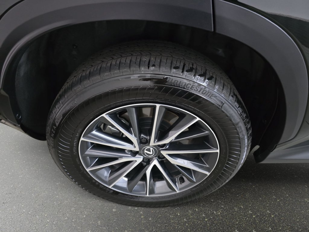 Certified 2025 Lexus NX 350 AWD w/ Cold Area Package image 33