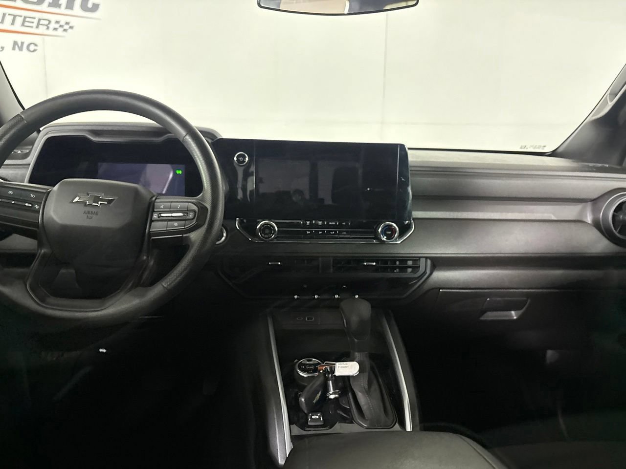 Used 2023 Chevrolet Colorado Trail Boss w/ Advanced Trailering Package AWD/4WD image 22