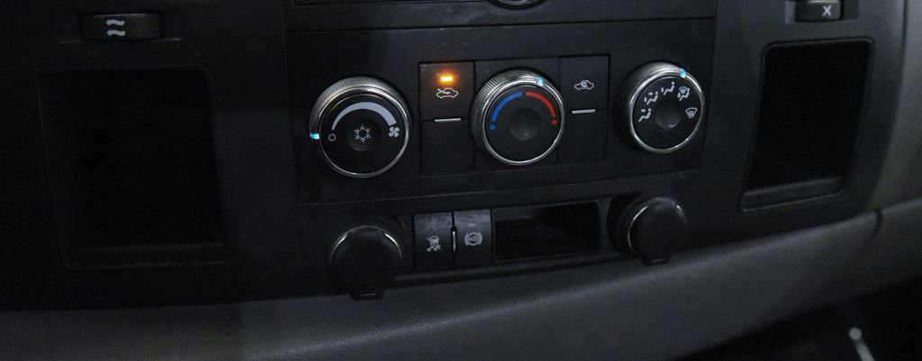 Used 2012 Chevrolet Silverado 2500 W/T image 6