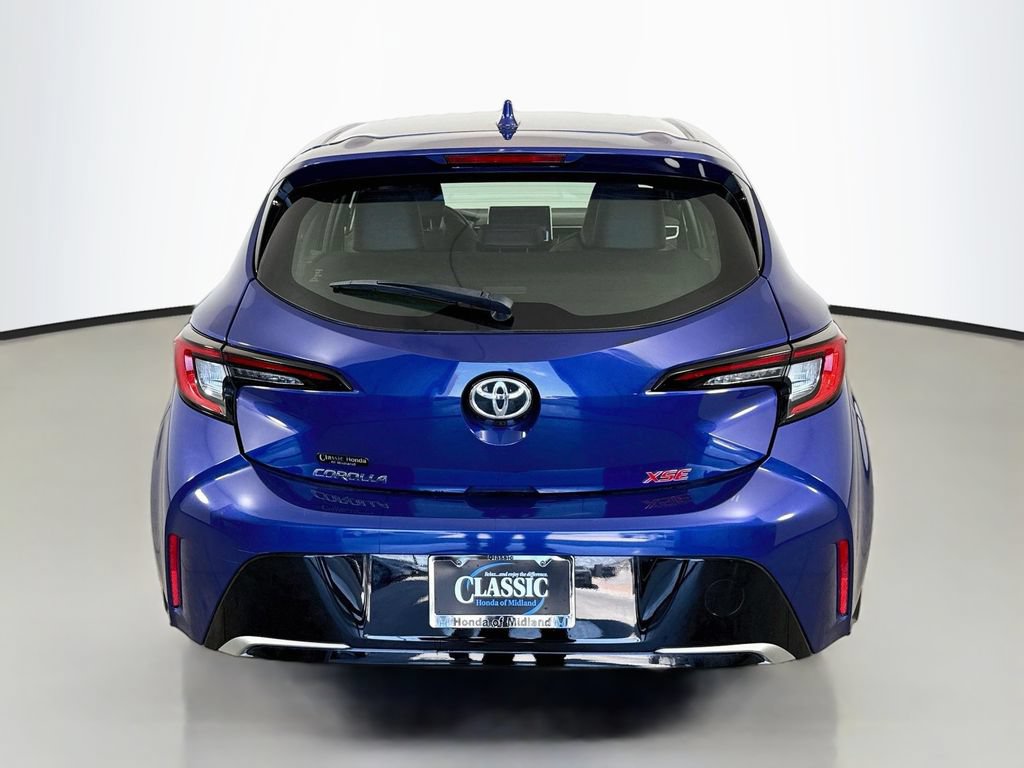 Used 2025 Toyota Corolla XSE FWD image 6