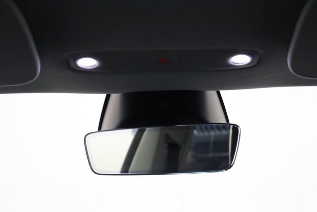 Used 2025 Tesla Model 3 Long Range RWD image 19