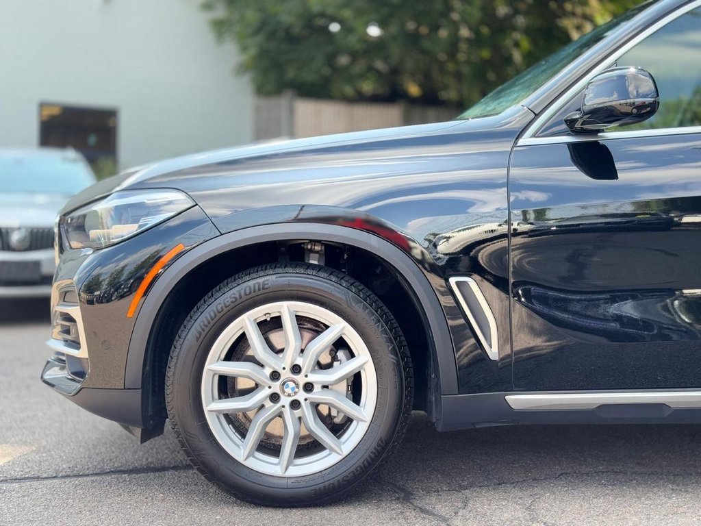 Used 2022 BMW X5 xDrive40i w/ Premium Package image 10