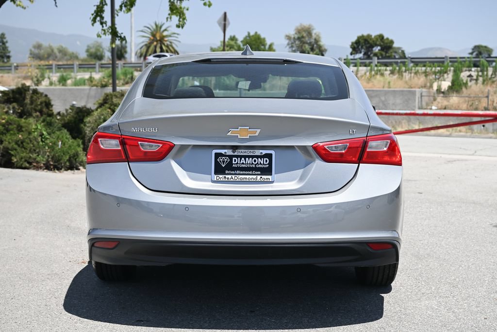 Used 2024 Chevrolet Malibu LT FWD image 5