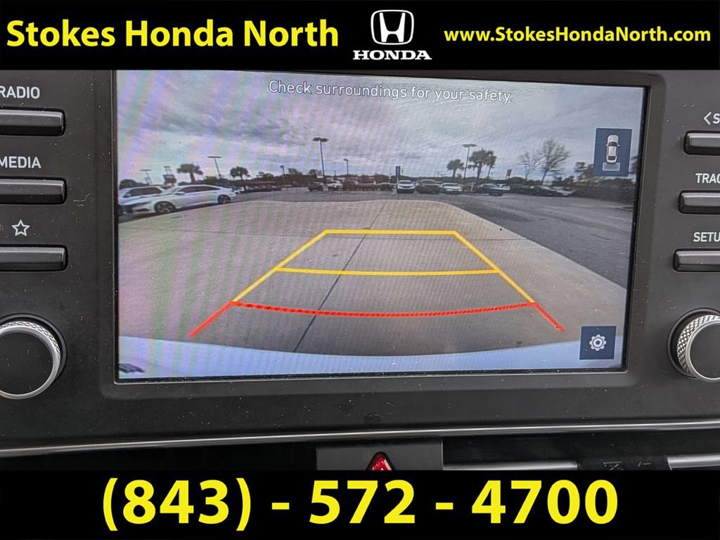 Used 2021 Hyundai Elantra SEL image 18