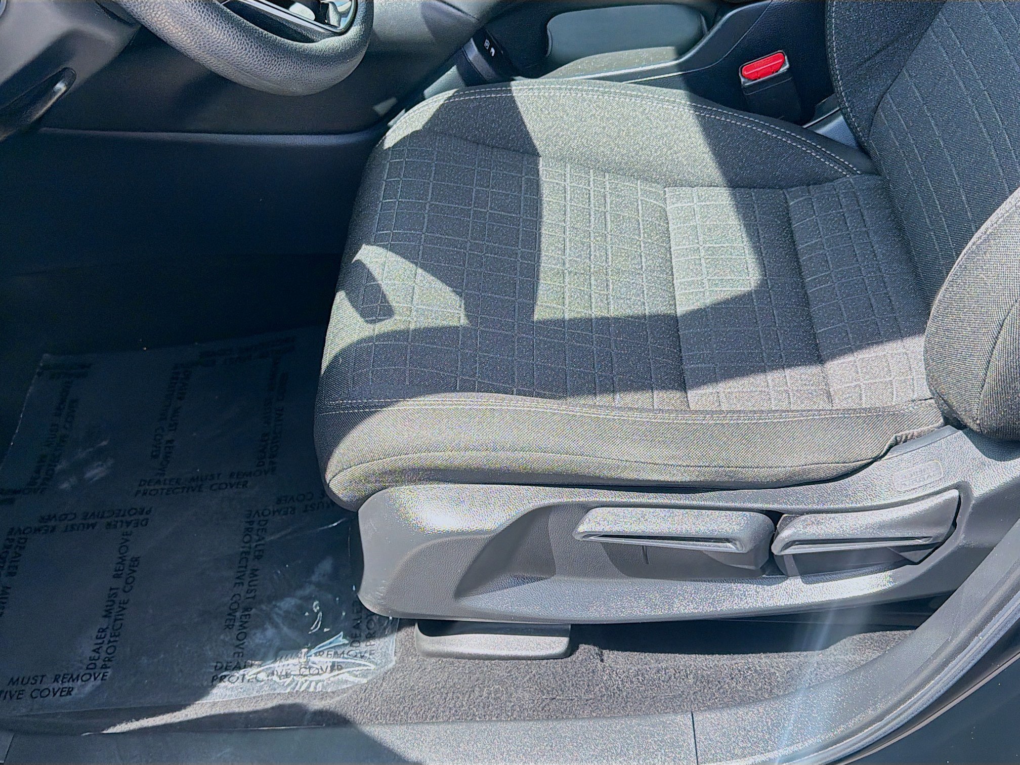 Used 2024 Honda HR-V LX image 17