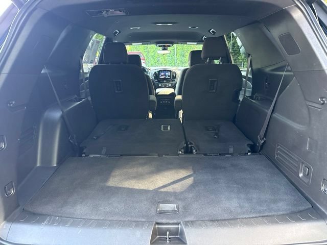 Used 2023 Chevrolet Traverse LT w/ Rear Camera Mirror Package AWD/4WD image 27