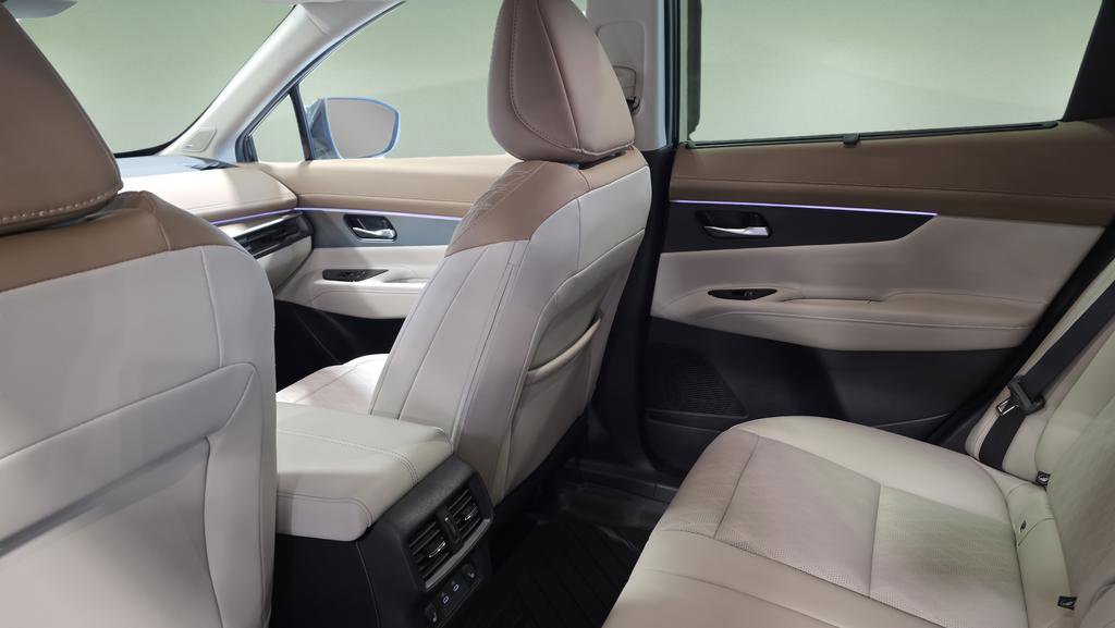 Used 2025 Nissan Murano Platinum image 16