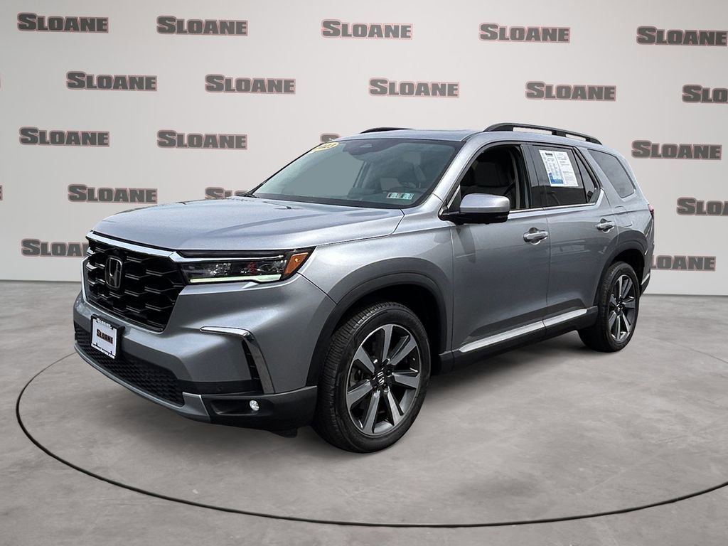 Used 2023 Honda Pilot Elite image 1