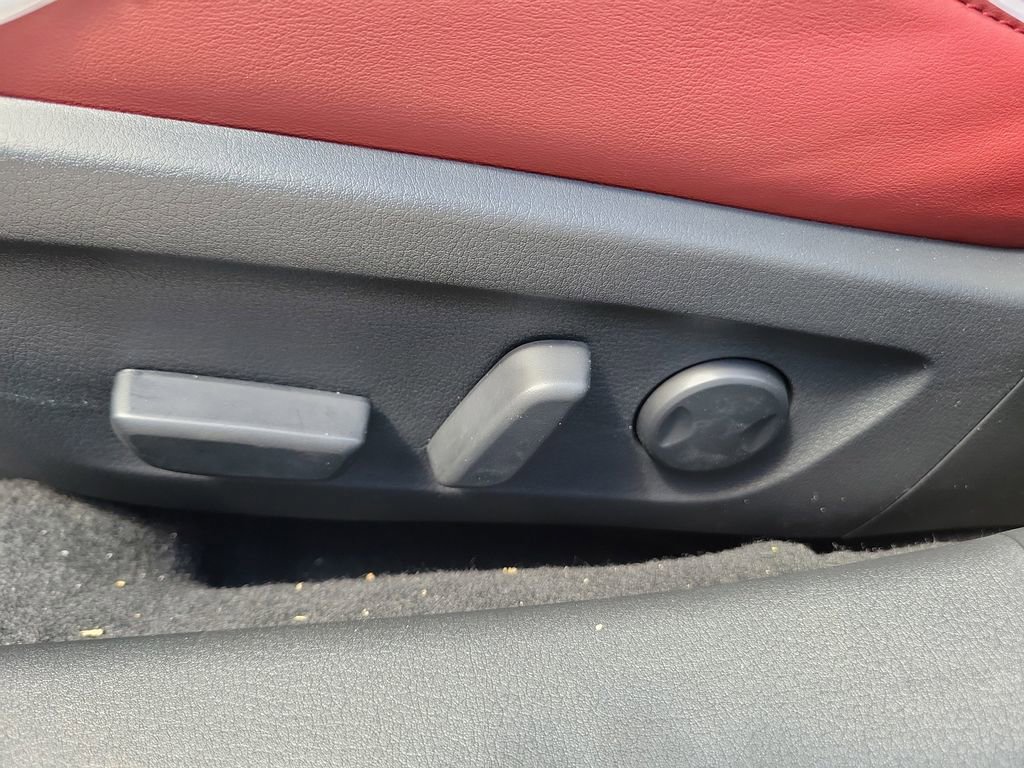 New 2026 MAZDA MAZDA3 Carbon image 18