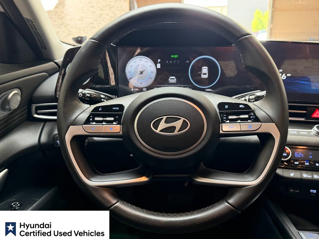 Certified 2025 Hyundai Elantra SEL FWD image 20