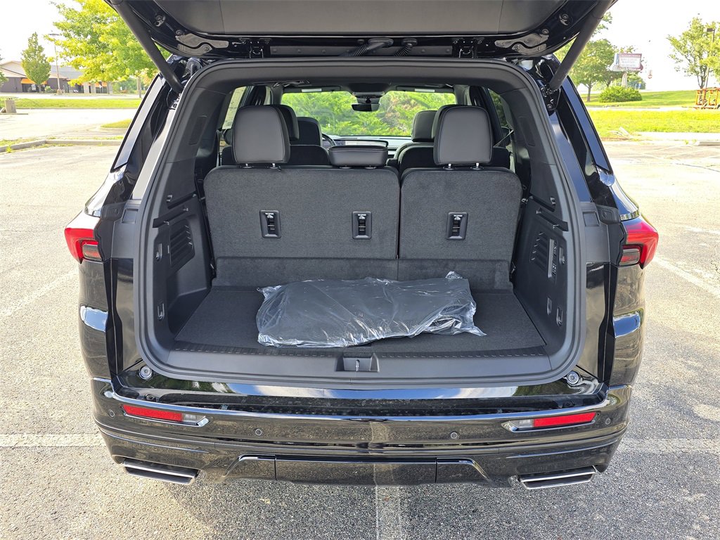 New 2026 Buick Enclave Sport Touring w/ Super Cruise Package image 30