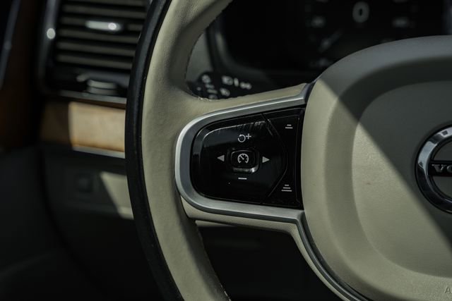 Used 2021 Volvo XC90 T6 Momentum w/ Advanced Package AWD/4WD image 29