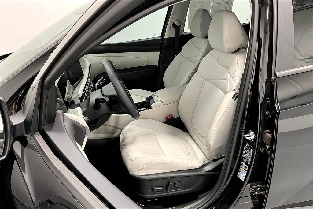 Used 2025 Hyundai Tucson SEL image 32