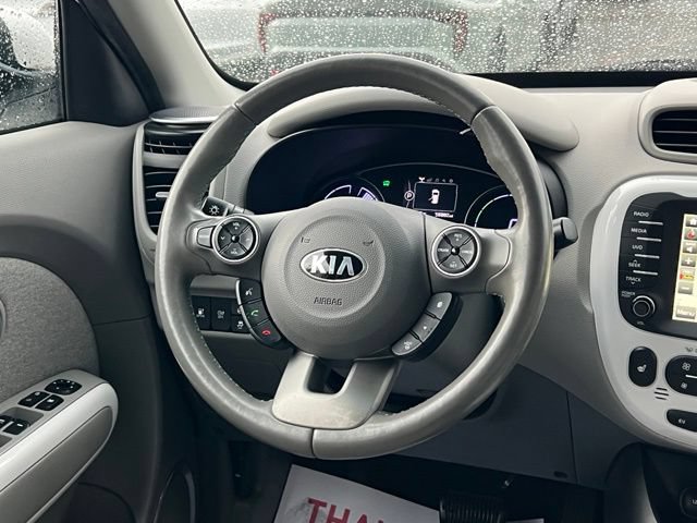 Used 2016 Kia Soul EV FWD image 12