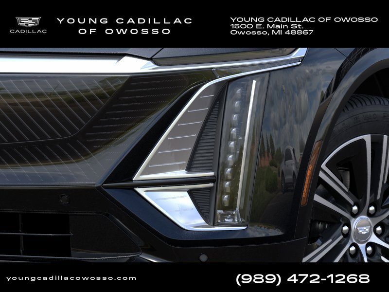 New 2027 Cadillac Lyriq Luxury w/ LPO, Floor Liner Package AWD/4WD image 11
