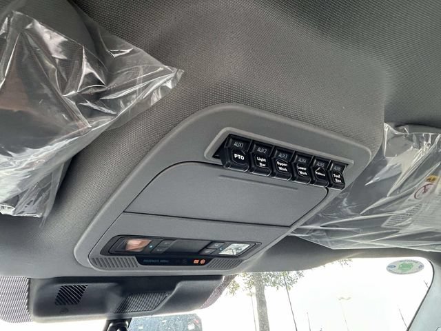 New 2026 Ford F550 2WD Regular Cab Super Duty image 21