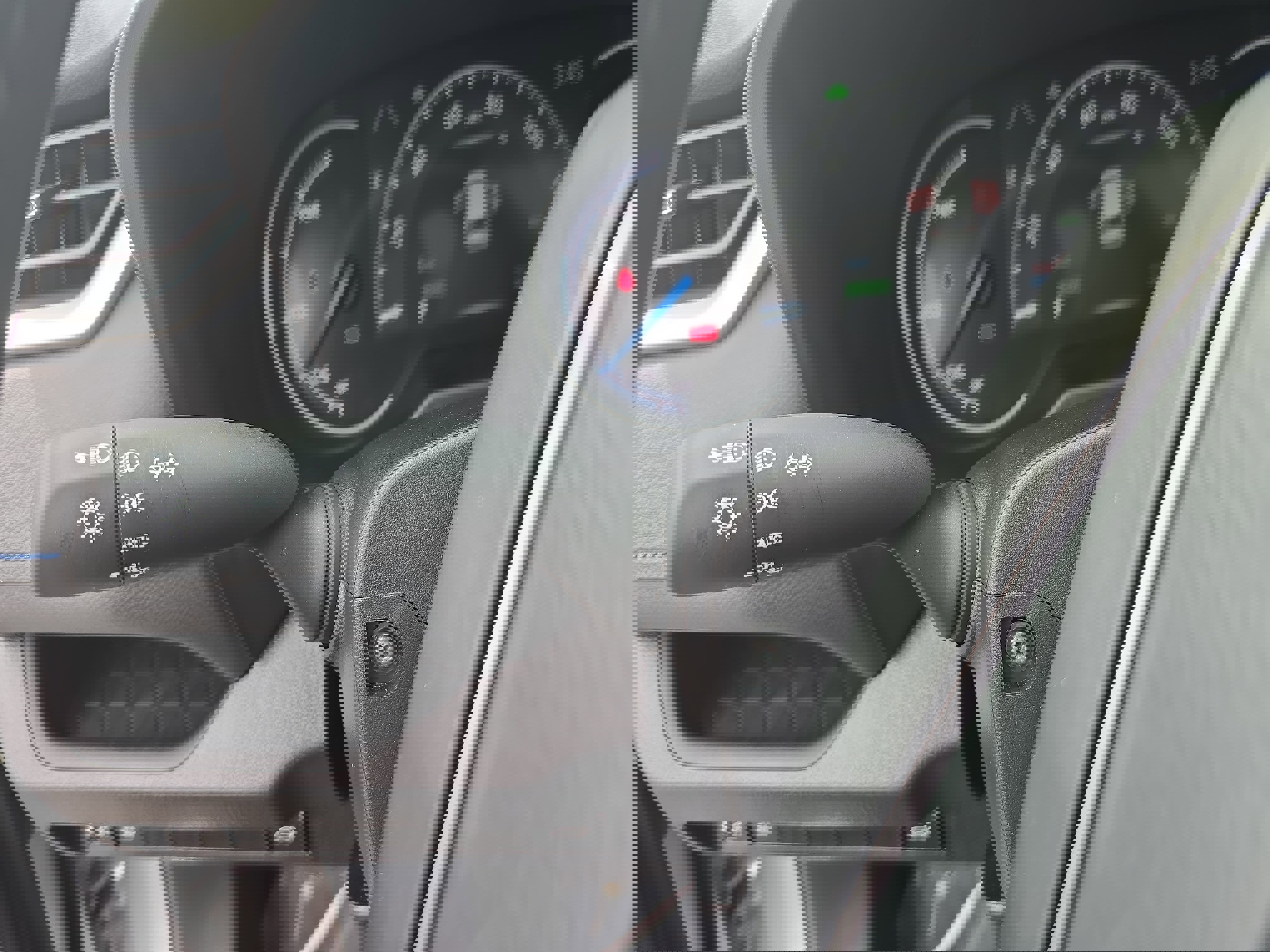 Used 2024 Toyota RAV4 XSE image 27