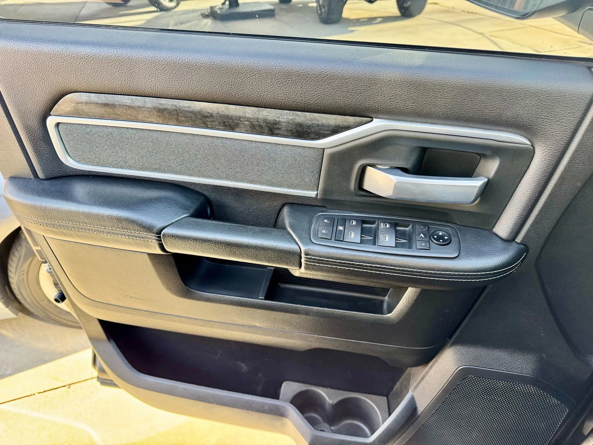 Used 2020 RAM 2500 Big Horn w/ Level 2 Equipment Group image 16