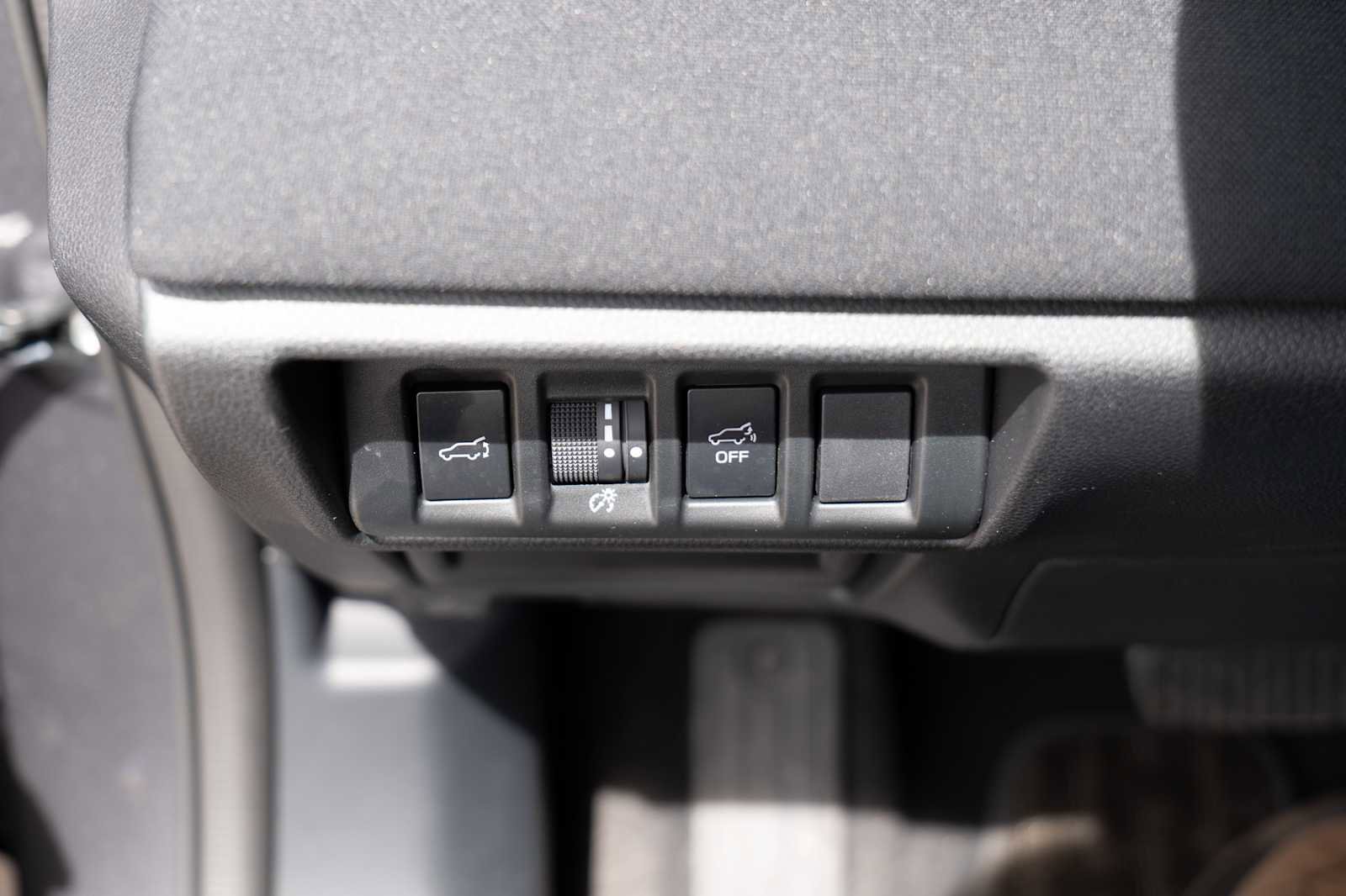 Used 2025 Subaru Outback Premium image 19