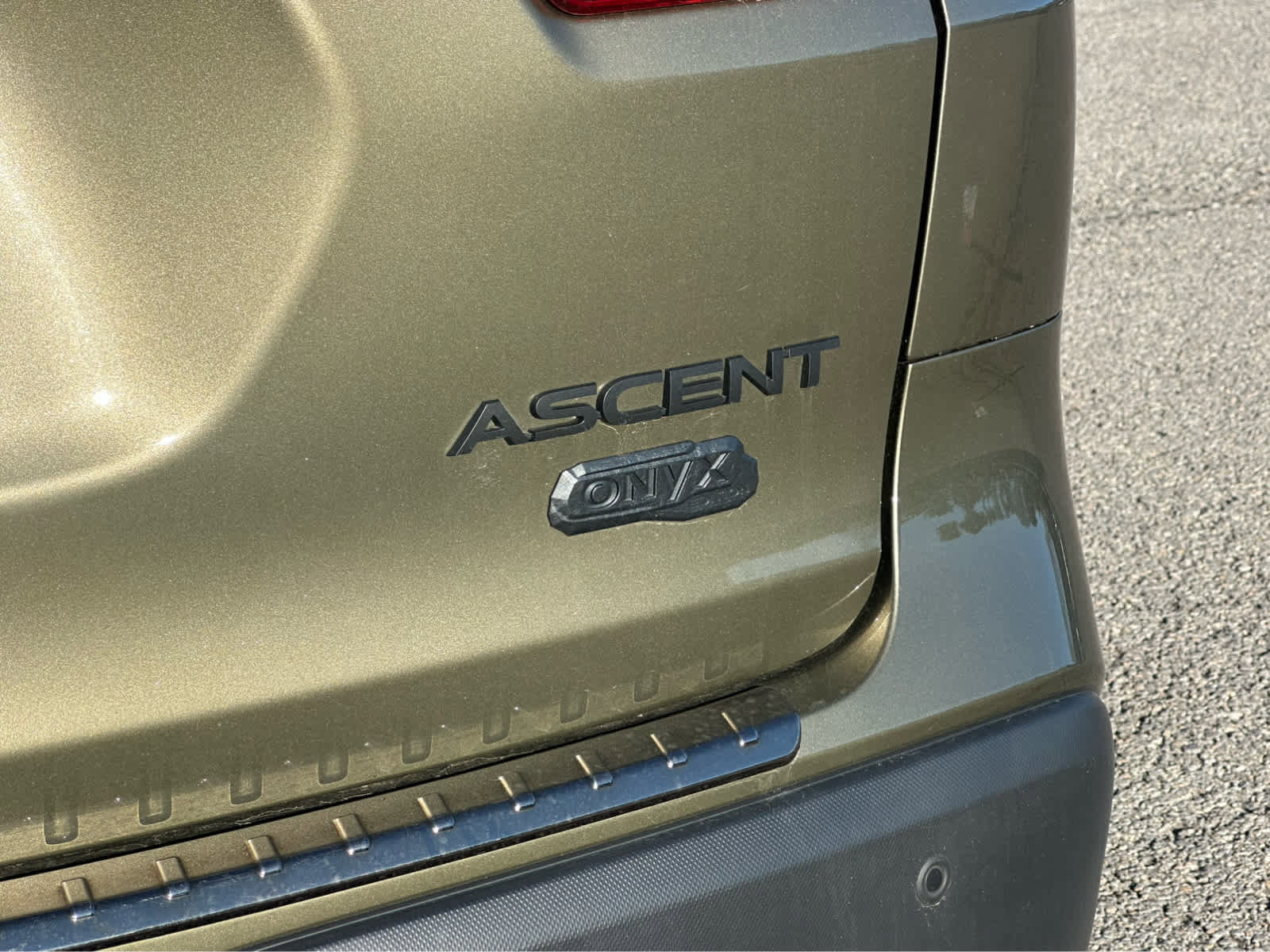 Used 2025 Subaru Ascent Bronze Edition w/ Onyx Package image 6