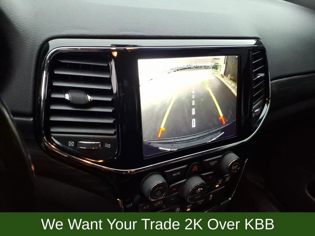 Used 2020 Jeep Grand Cherokee Altitude image 26