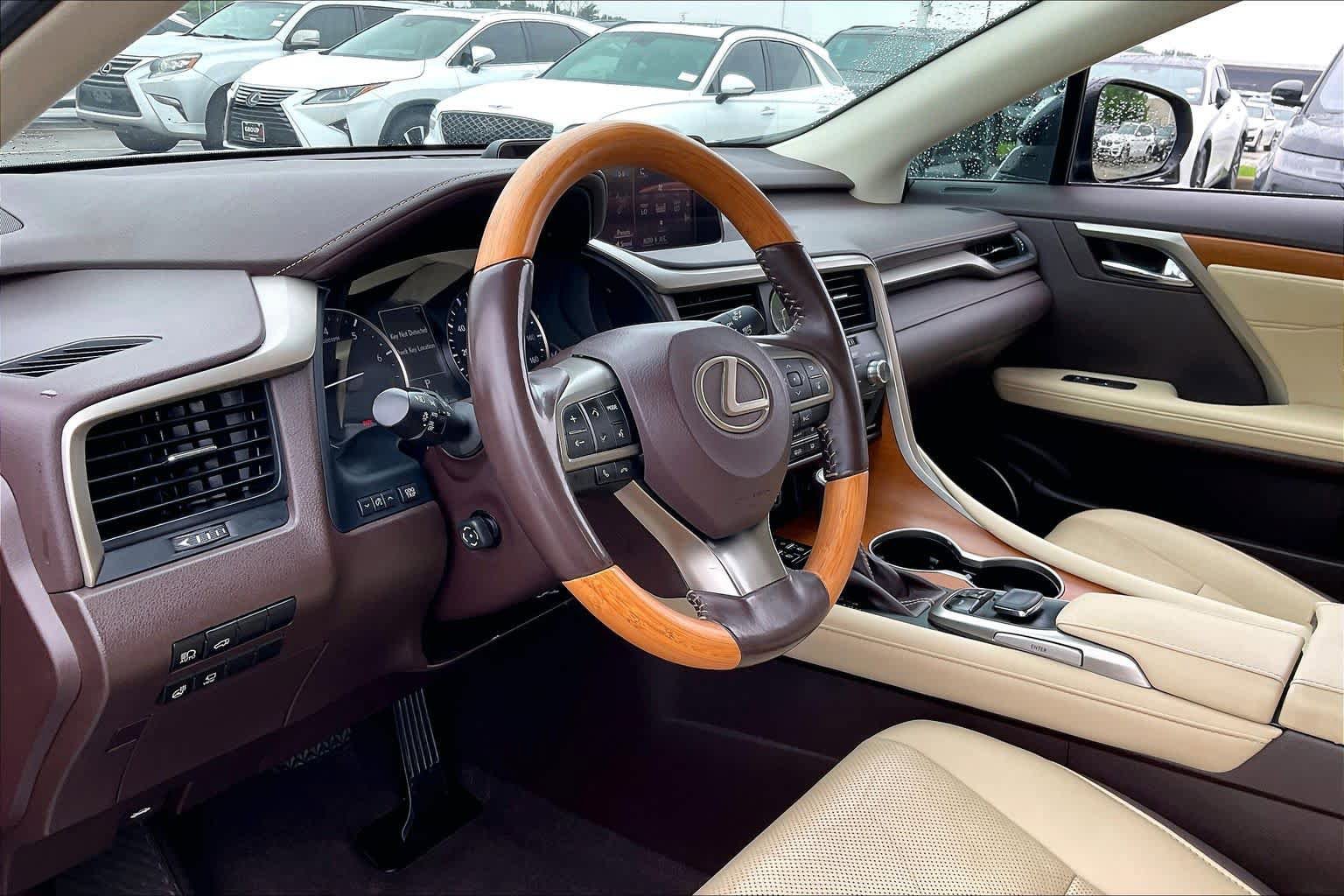 Used 2019 Lexus RX 350 FWD w/ Navigation Package image 15
