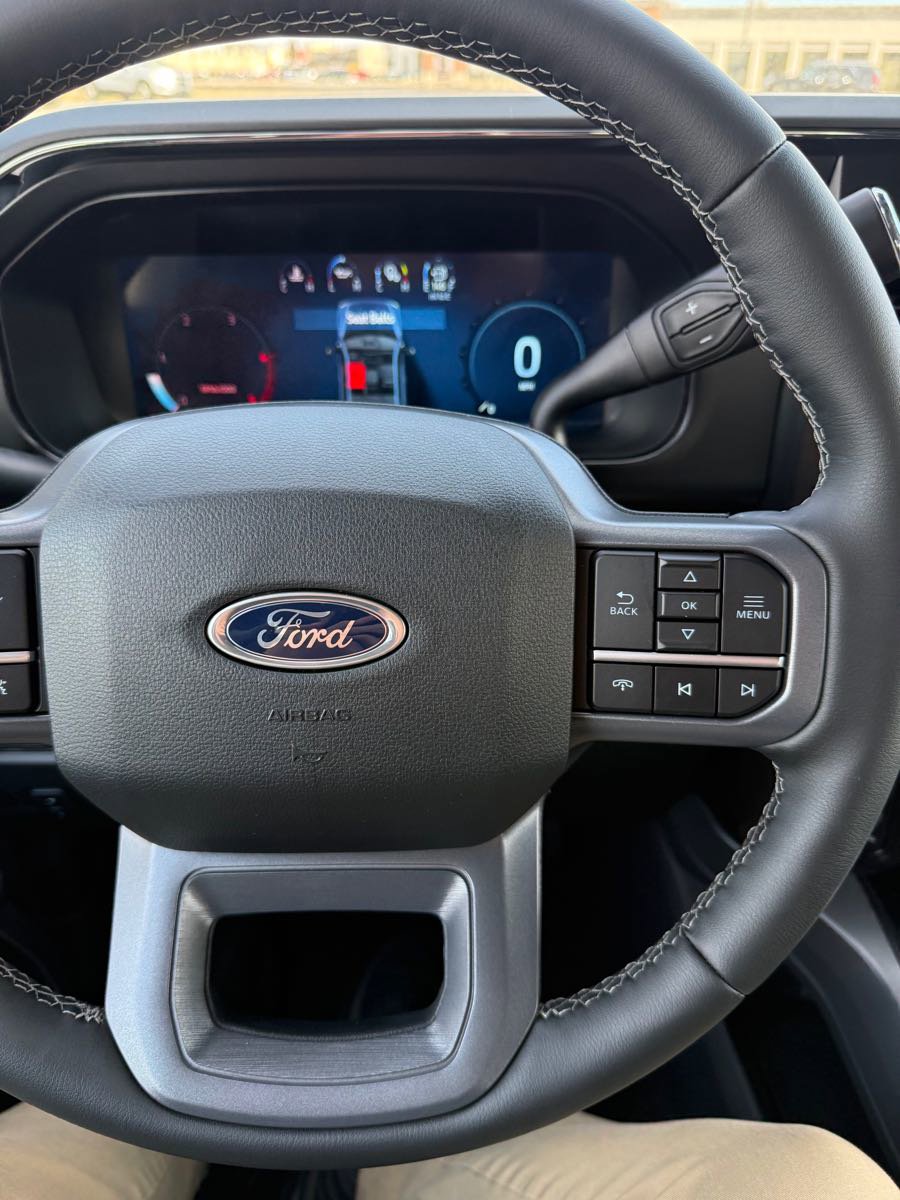 New 2026 Ford F350 Lariat w/ Black Appearance Package image 23