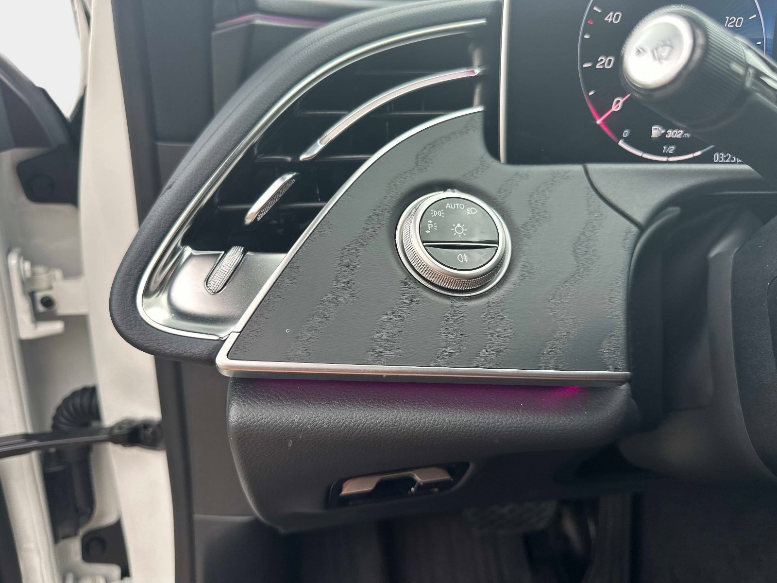 Certified 2025 Mercedes-Benz E 350 Sedan image 28