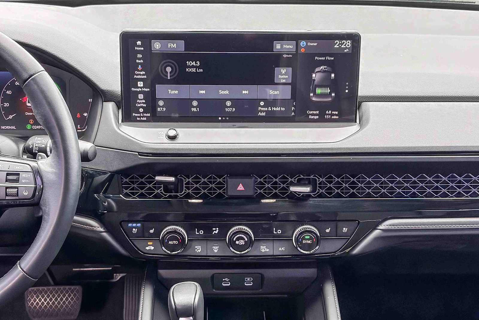 Used 2023 Honda Accord Touring image 12