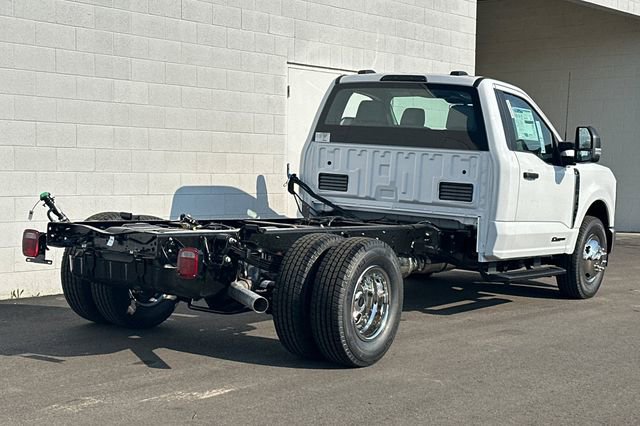 New 2026 Ford F350 XL w/ XL Chrome Package RWD image 3