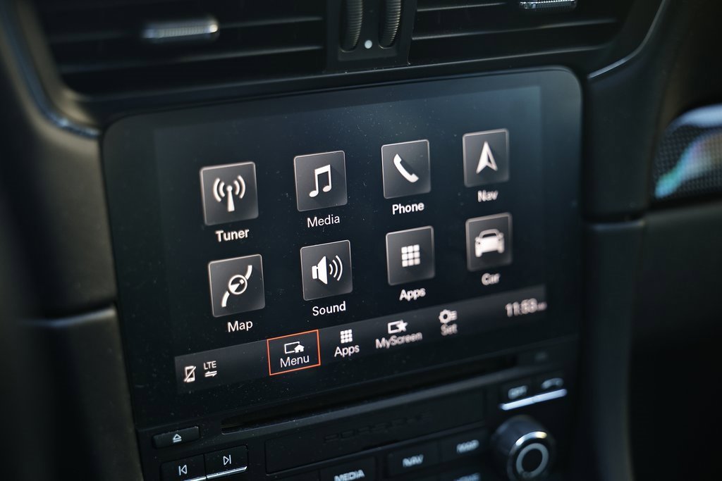 Certified 2019 Porsche 911 Carrera 4S image 32